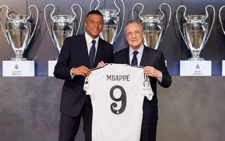 Breaking News: Real Madrid Resmi Perkenalkan Kylian Mbappe, Pakai Nomor 9 Ikuti Jejak Cristiano Ronaldo!