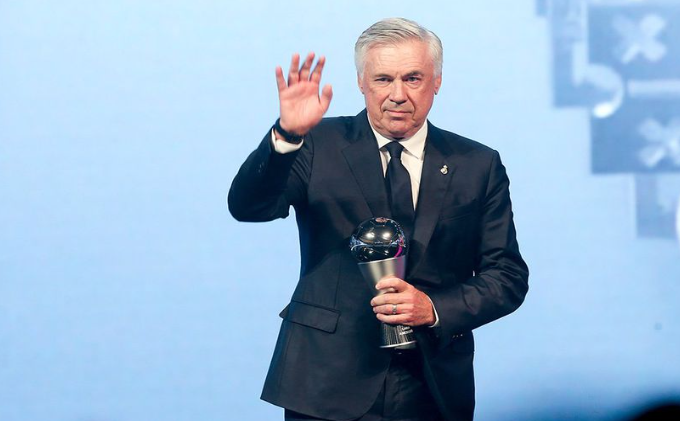 Carlo Ancelotti Buka Pintu untuk Latih AS Roma?