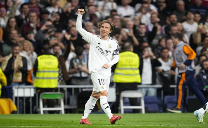 Cari Suksesor Luka Modric, Real Madrid Incar Salah Satu Gelandang Termahal di Dunia!