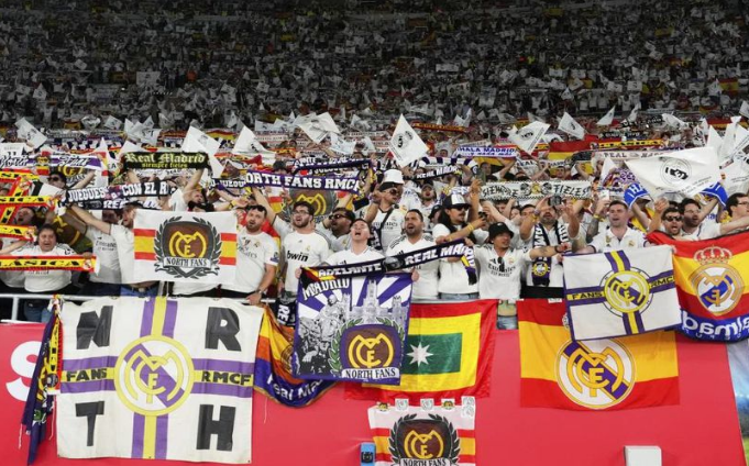 Real Madrid Siap Tambah Opsi Lini Belakang, Jon Aramburu Jadi Target