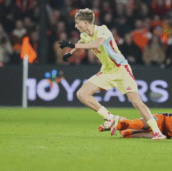 Dean Huijsen Resmi Gabung Real Madrid, Solusi Jangka Panjang di Lini Belakang