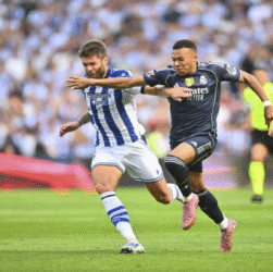 Rapor Pemain Real Madrid Kalahkan Sociedad: Mbappe Gendong Tim, Militao Tembok Kokoh, Ada yang Bikin Blunder Konyol