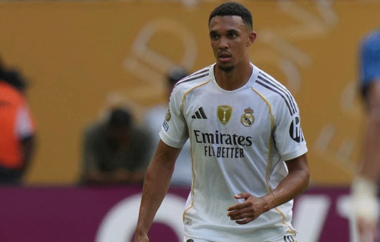 Cedera Hamstring Hantam Trent Alexander-Arnold, Real Madrid Ketar-ketir